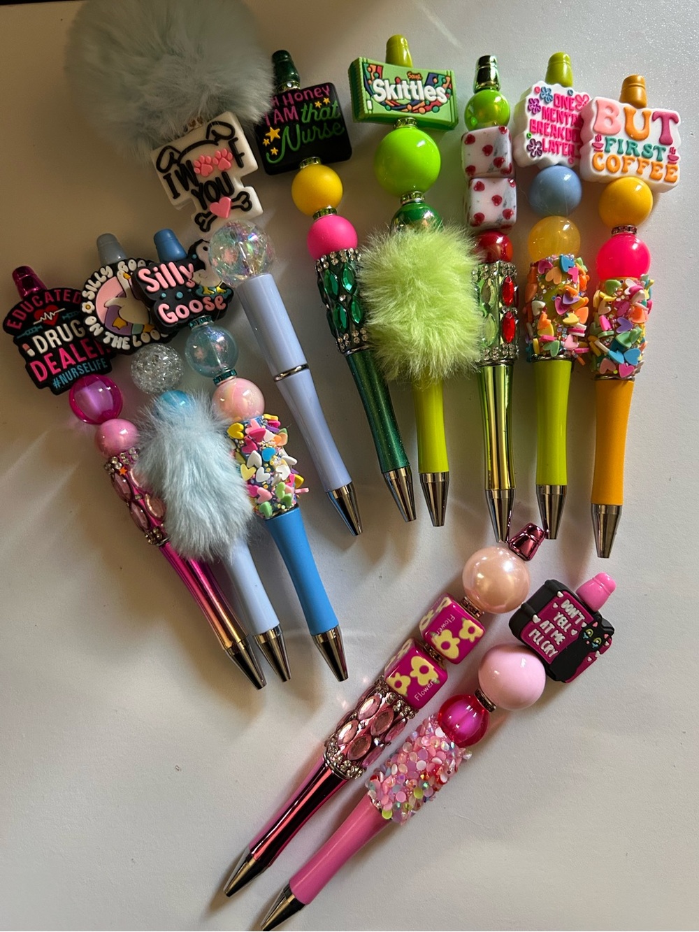 Pens - Handcrafted by Kyleigh- to support her soccer ⚽️ career
NWT 💛⭐️💛 - Picture 5 of 8